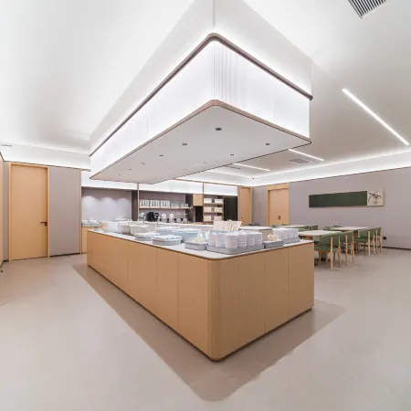 JI Hotel (Zhaoqing Qixingyan Scenic Area Agile Plaza)