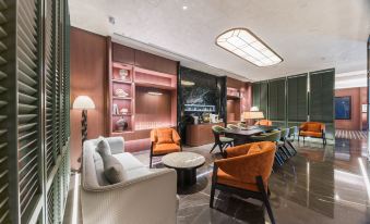 Qingdao Railway Station Zhanqiao Meilun Hotel