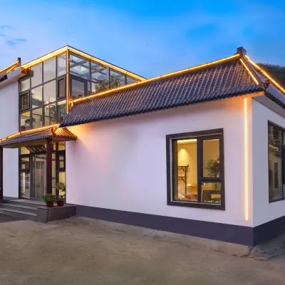 Hidden Mountain Lodge (Wutai Mountain Scenic Area) Hotel dekat Fomu Cave