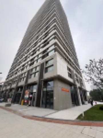 青嶼海景loft公寓（青島火車北站店）