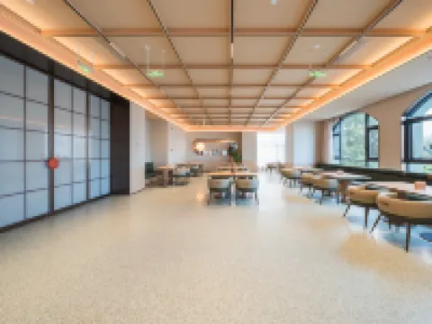 Orange Hotel (Wanning High-speed Railway Station) Hotels in Wanning