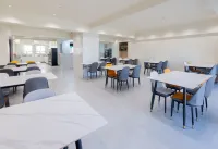 開蔓國際酒店（巴中江北客運中心店） - فطور