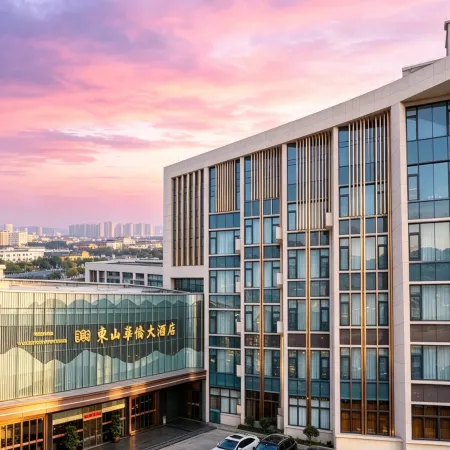 Dongshan Overseas Chinese Hotel (Jinluan Bay Beach Branch, Dongshan Island)
