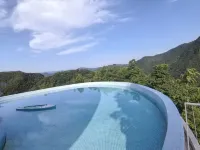 Landscape Hidden Cottage,360°Mountain and Sea View,Cliff Swimming Pool, Forest View Manor - Pools