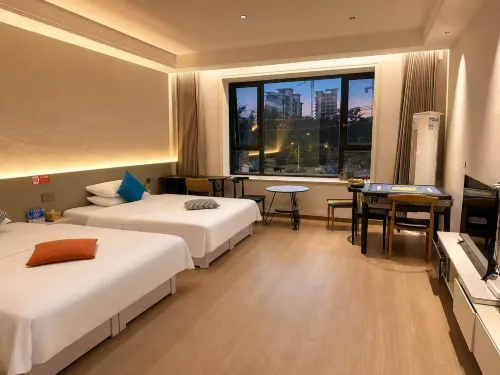 Kejia Homestay (Xinyanghudongdadao Xianshan) - Mountain view