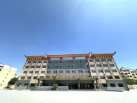 Runheng Haotai Hotel (Zhongwei Gulou‑Xiangyang Pedestrian Street Store) - parking