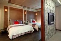 Jun Yong Quan Spa Hotspring Resort Hotels near Laomei Beach