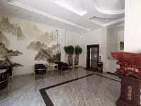 Yichao Business Hotel