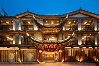 Floral Hotel Fengyu Chenxi Hotel (Phoenix Ancient Town Center) Hotels near West Gate Tower