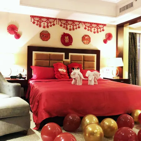 Shenyang Rich Gate Hotel
