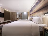 深圳南山前海亚朵QQSVIP酒店 - 高级双床房