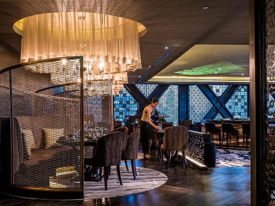 Holiday Inn Bangkok Sukhumvit Reviews For 4 Star Hotels In Bangkok Trip Com