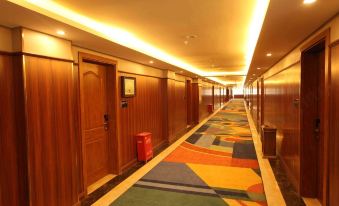 Kairi Business Hotel (Kashgar Ancient City) - Housity