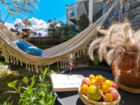 Liaoliaozu Waterfront Inn