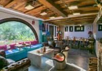 Nalan Designer Homestay (Rizhao Phoenix Cuo Branch)