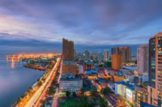 ニュー ウィンストン ホテル