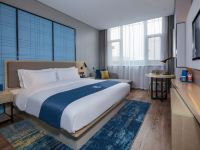 宜尚酒店(成都双流国际机场店) - 标准大床房