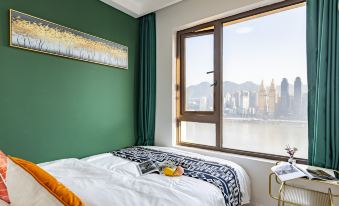 Twilight Seek·Qianxun Riverfront Homestay(Chongqing Jiefangbei-Hongyadong)