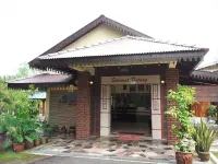 Sabak Awor Resort