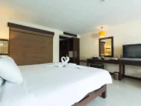 パッタウィア リゾート & スパ プラーンブリーのホテル