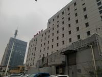 宜必思酒店(扬州万达广场店) - 酒店外部