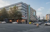 Homeinn · neo (Hefei Guogou Plaza Sanlian Subway Station) Hotels in Hefei