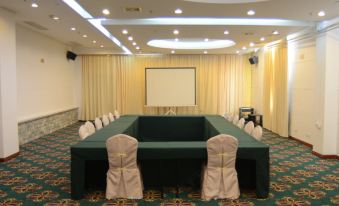 Cixi Parfik Hotel (Wuyue Square Branch)