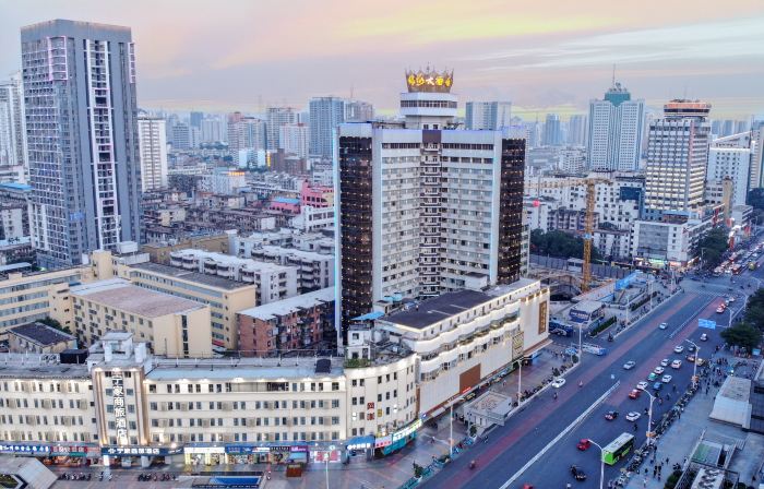 Yinhe Hotel
