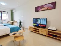 三亚沁海酒店 - 豪华中式双床房