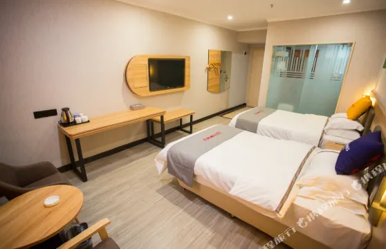 駿怡精選酒店（羅田義水外灘店）