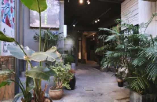 Shangweiwancheng Kaohsiung Museum of Fine Arts Homestay (West Street Kaiyuan Temple)