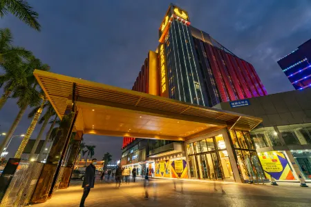 Golden Leaf V-Continent Hotel Отели рядом с достопримечательностью «Hong Kong-Zhuhai-Macao Bridge Tour»