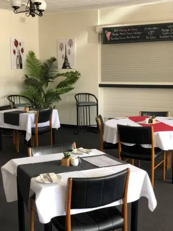 Econo Lodge Port Augusta Отели в г. Порт-Огаста