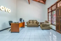 OYO Collection O 1032 Rahayu Residence Syariah Hotels in Kedawung