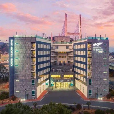 The Hotel Soo Hotel berhampiran Jambatan Geobukseon