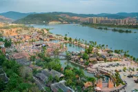Xishuangbanna Yiren Residence (Gaozhuang Xishuangjing Star Light Night Market Shop) - Romantic