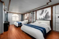 Yihang Hotel