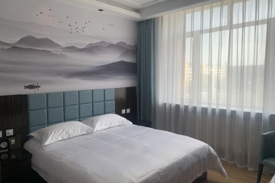 悦宾酒店(哈尔滨东大直街秋林店)