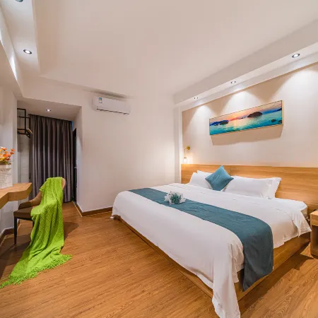 Maoming convenient hotel (high speed railway station store)