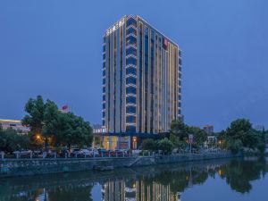 Jiuhou Konggu Youlan Hotel (Yuyao Xinjian North Road)