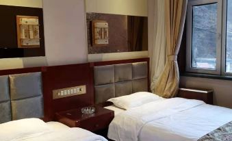 Wutai Mountain Fenglingu Inn