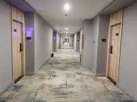 Jiuguang Dingsheng Hotel (Changde Qiaonan Market Jiuguang)