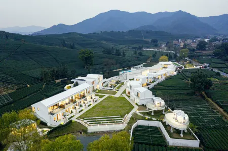 Mollin Room Dreams Art Resort Отели рядом с достопримечательностью «Reservoir of Guangming Temple»