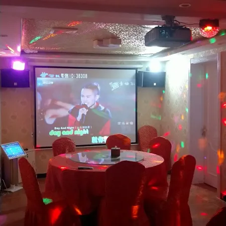 Baotou Xinyijia Hotel