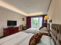 Dongjiang Lake Yiduoyun Hotel فنادق في دزى شينغ