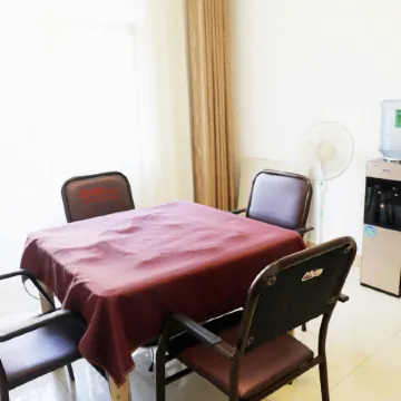 Pingbian Jinpeng Leisure Hotel