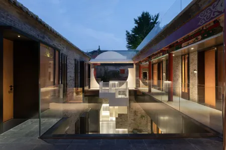 YiXi Place Siheyuan Hotel