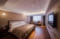 Jinxi International Hotel (Shaoyang Xiangguiqian Building Materials City) Hotels near Shaoyang Museum