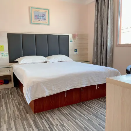Southern Minnan New Century Express Hotel