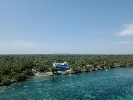 Panglao Sea Resort - Tangnan Отели рядом с достопримечательностью «Best Sunset Hermit Beach»